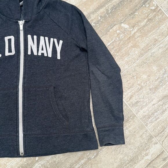 Old Navy zip up  grey hoodie - size 8 - Picture 3 of 6